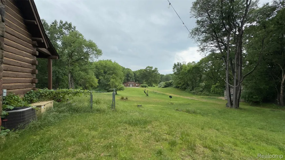 2608 E Sutton Road Metamora Township, MI 48455