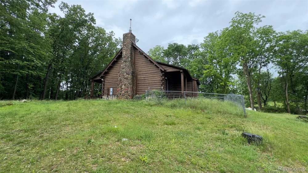 2608 E Sutton Road Metamora Township, MI 48455