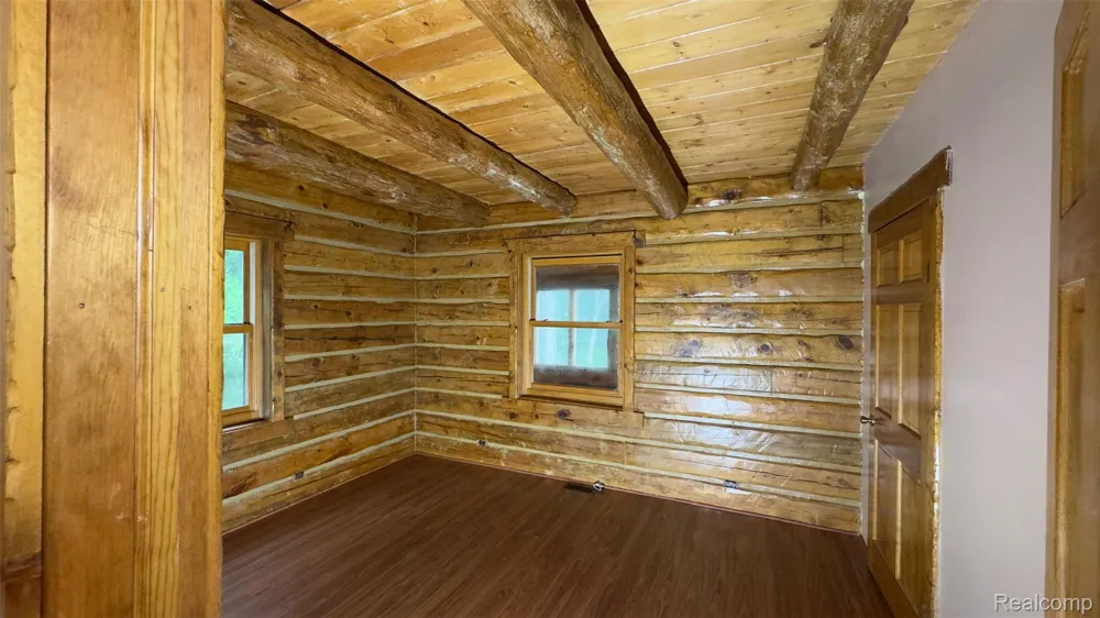2608 E Sutton Road Metamora Township, MI 48455