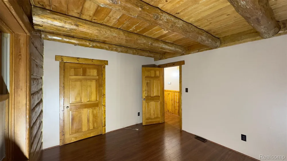 2608 E Sutton Road Metamora Township, MI 48455
