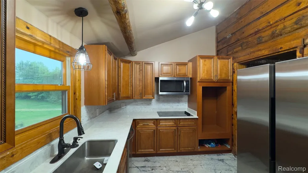 2608 E Sutton Road Metamora Township, MI 48455