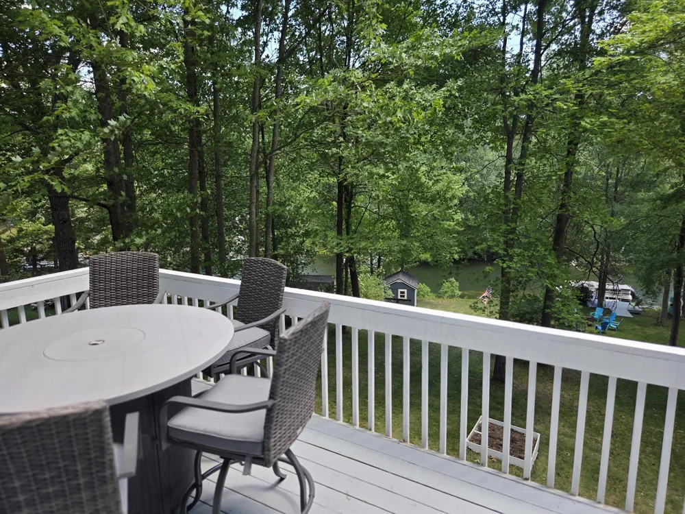 9638 W School Section Lake Drive Morton Township, MI 49332