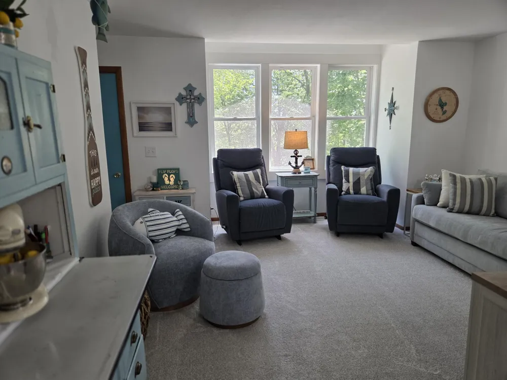 9638 W School Section Lake Drive Morton Township, MI 49332