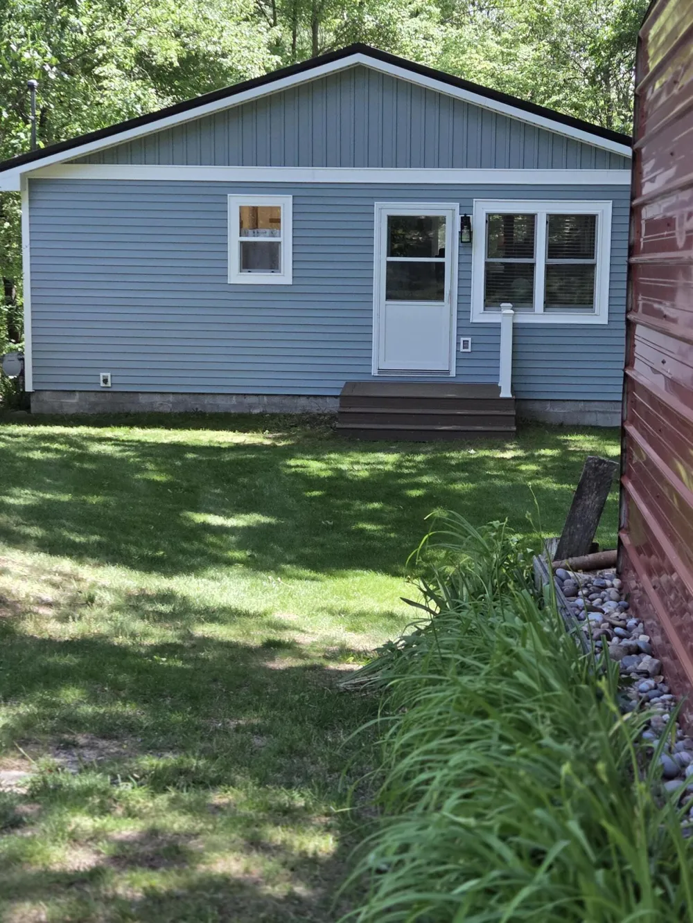 9638 W School Section Lake Drive Morton Township, MI 49332