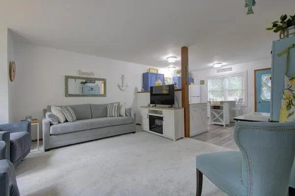 9638 W School Section Lake Drive Morton Township, MI 49332