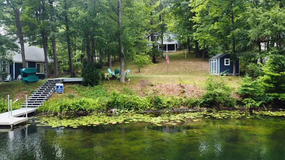 9638 W School Section Lake Drive Morton Township, MI 49332