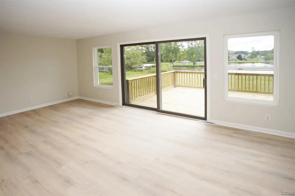 9315 Kingsley Drive Cambridge Township, MI 49265
