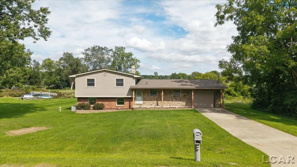 9315 Kingsley Drive Cambridge Township, MI 49265