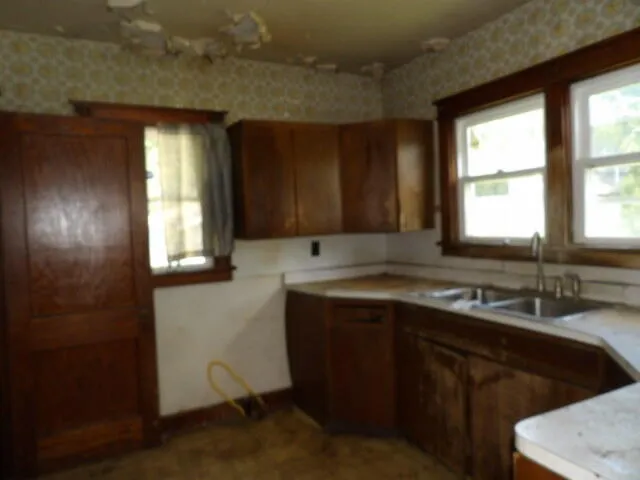 709 S Main Street Three Rivers City, MI 49093