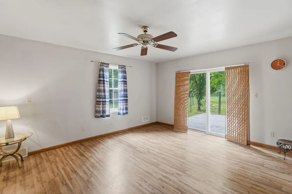 9050 Almena Drive Oshtemo Charter Township, MI 49009