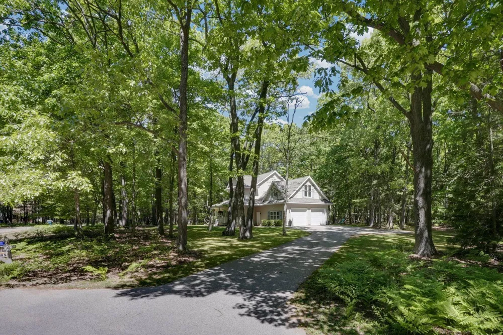 1424 Timber Ridge Drive Filer Charter Township, MI 49660