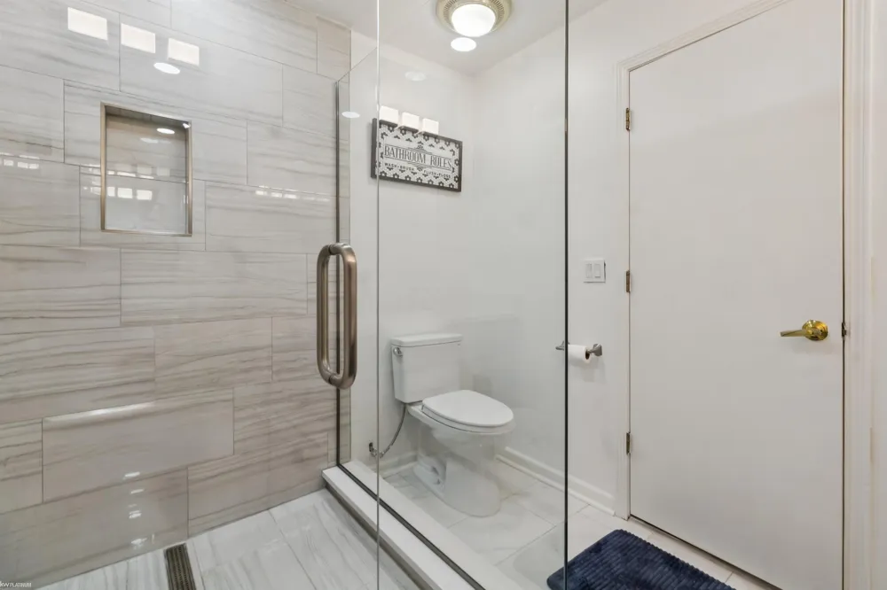 3701 Green Lake Road West Bloomfield Charter Township, MI 48324