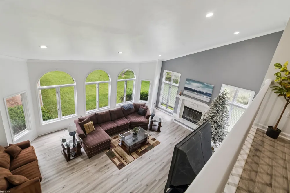 3701 Green Lake Road West Bloomfield Charter Township, MI 48324