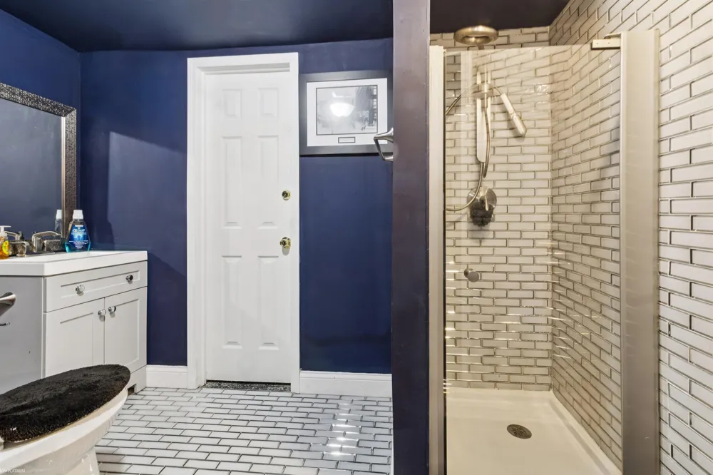 3701 Green Lake Road West Bloomfield Charter Township, MI 48324