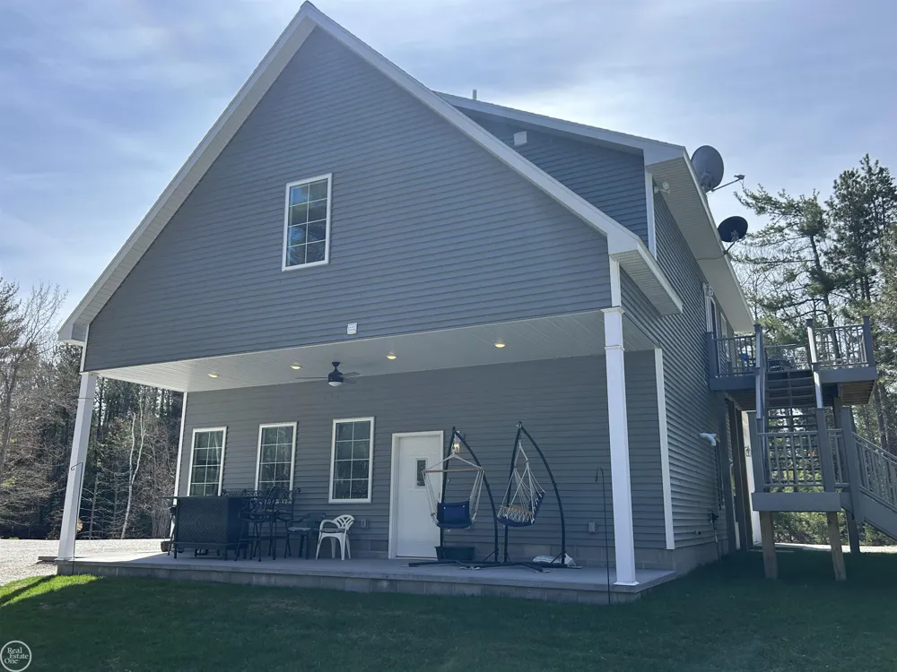 251 S Lake Michigan Road Doyle Township, MI 49840