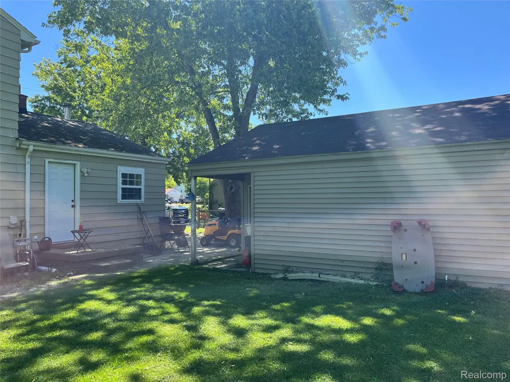 7057 Lapeer Road Davison Township, MI 48423
