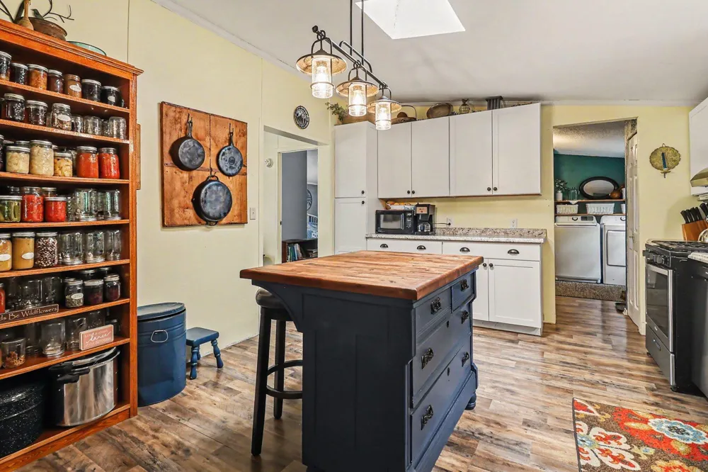 4791 E Fox Road Elbridge Township, MI 49420