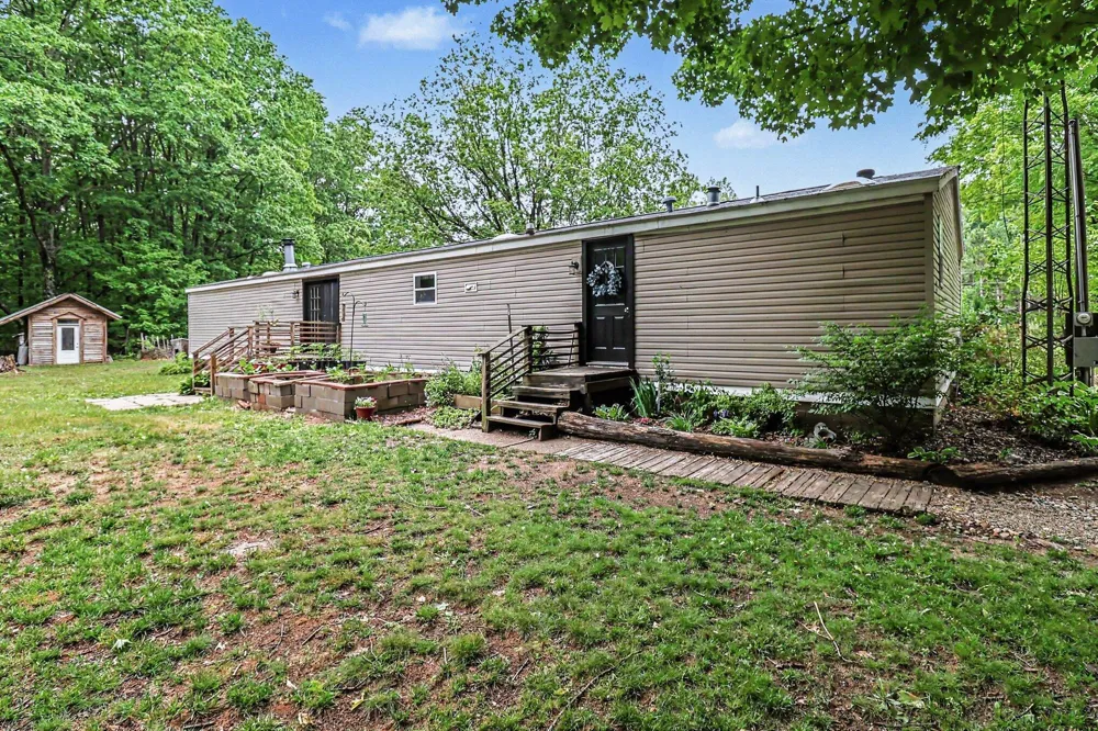 4791 E Fox Road Elbridge Township, MI 49420