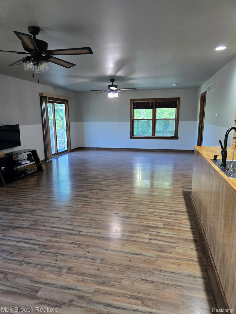 265 Huron Forest Drive Mentor Township, MI 48647