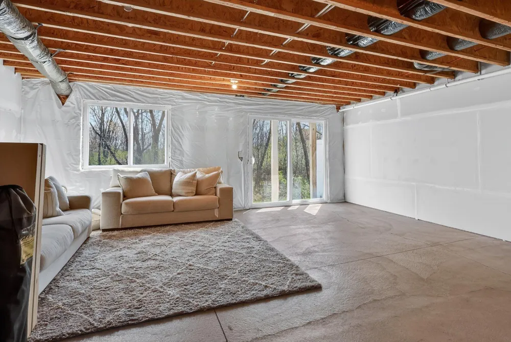 4628 Glen Haven Drive SE Kentwood City, MI 49512
