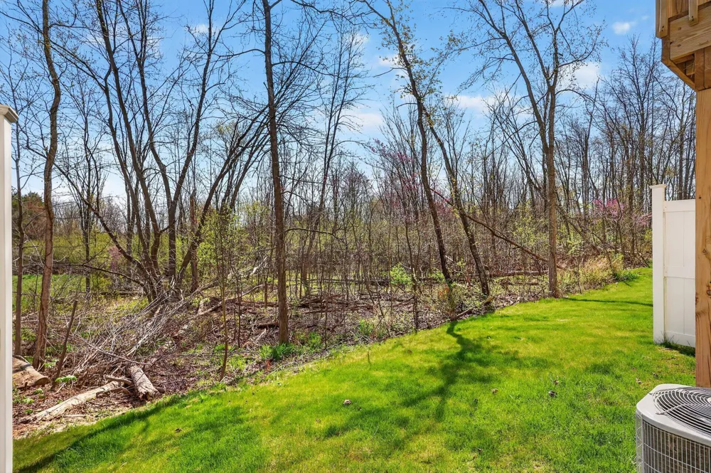 4628 Glen Haven Drive SE Kentwood City, MI 49512