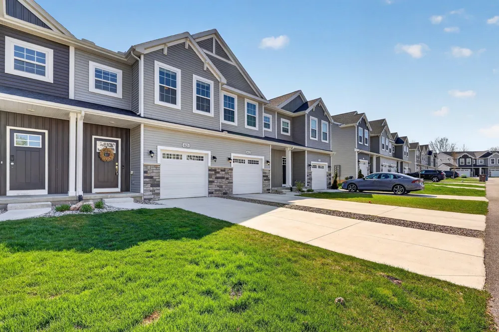 4628 Glen Haven Drive SE Kentwood City, MI 49512