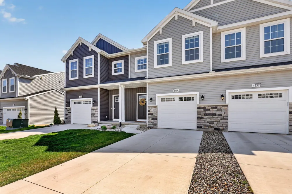 4628 Glen Haven Drive SE Kentwood City, MI 49512