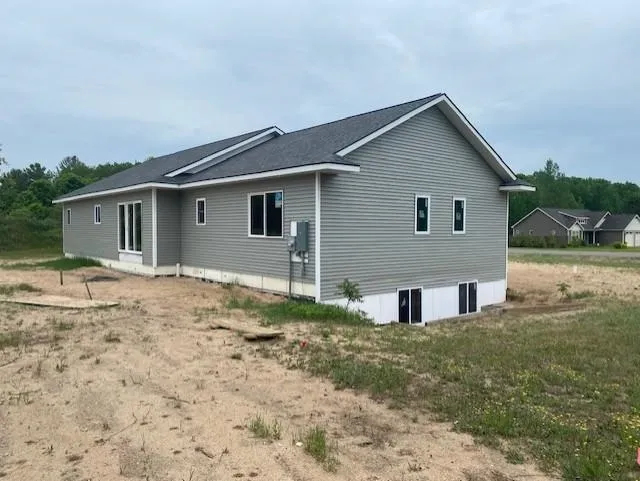 4925 Arbor Grove Long Lake Township, MI 49685