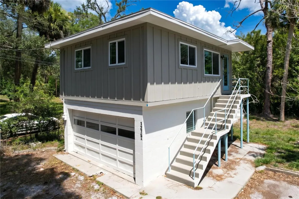 1275 MICKLER LANE Tarpon Springs, FL 34689