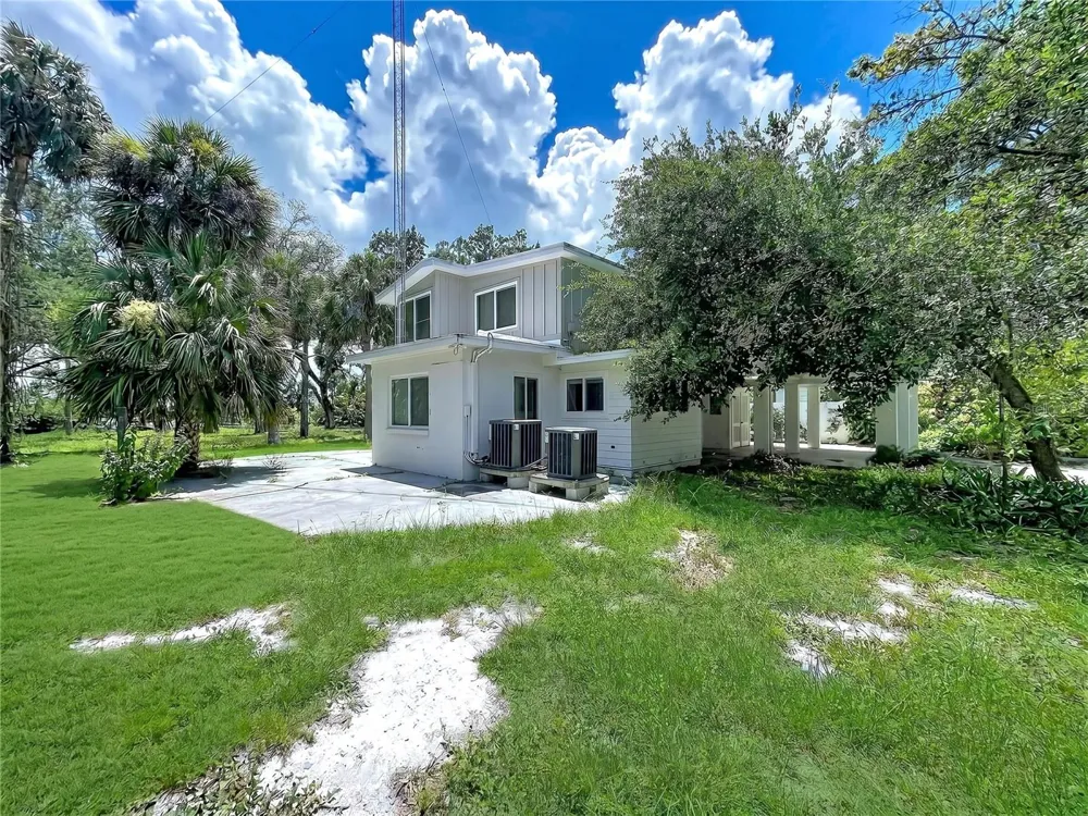 1275 MICKLER LANE Tarpon Springs, FL 34689