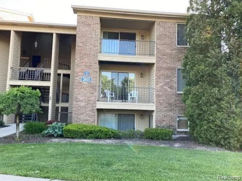 2605 GREENSTONE BOULEVARD #210