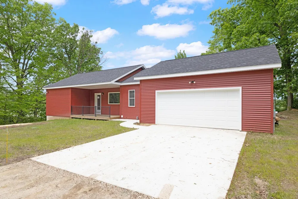 11582 M 60 Fabius Township, MI 49093