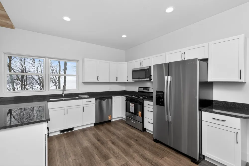 11582 M 60 Fabius Township, MI 49093