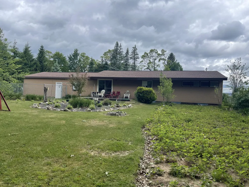 1807 S Lake Mitchell Drive Cherry Grove Township, MI 49601