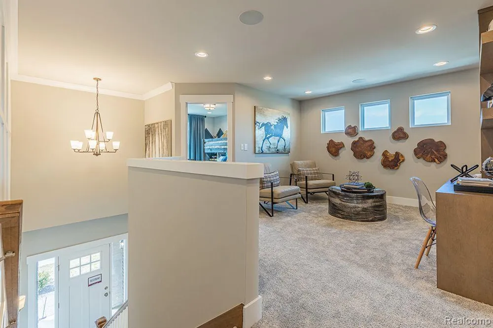 4407 EDISON BOULEVARD Fenton City, MI 48451