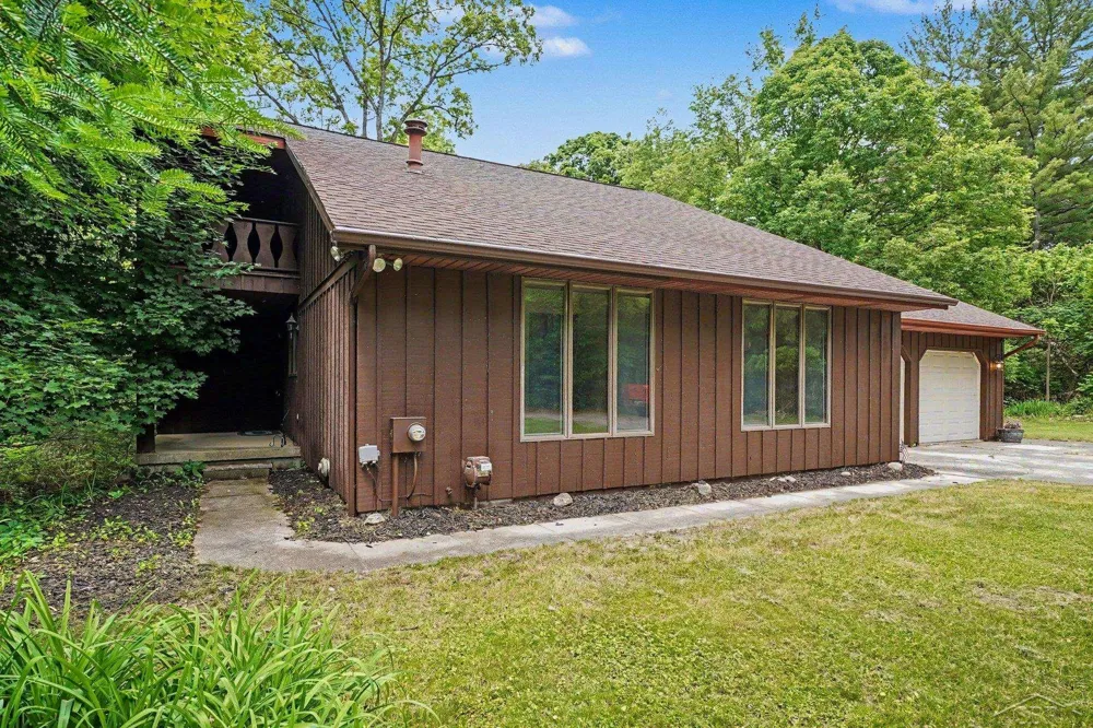 371 E Saginaw Road Lincoln Township, MI 48657