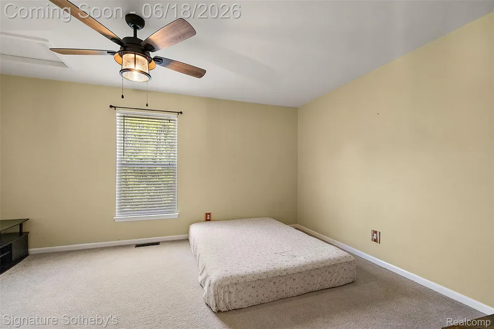 997 River Rock Drive Holly Township, MI 48442