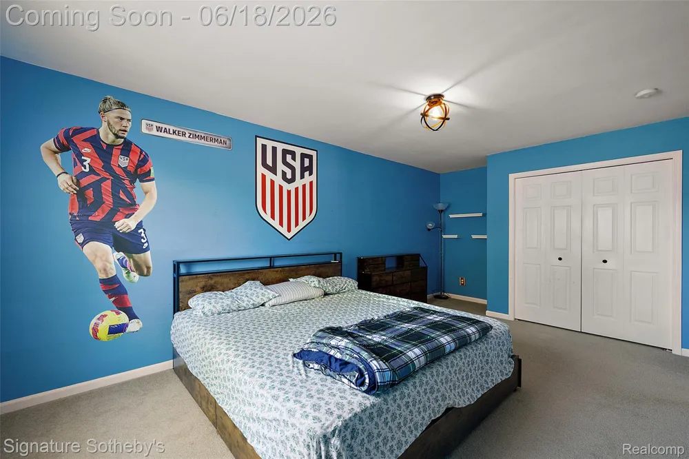997 River Rock Drive Holly Township, MI 48442