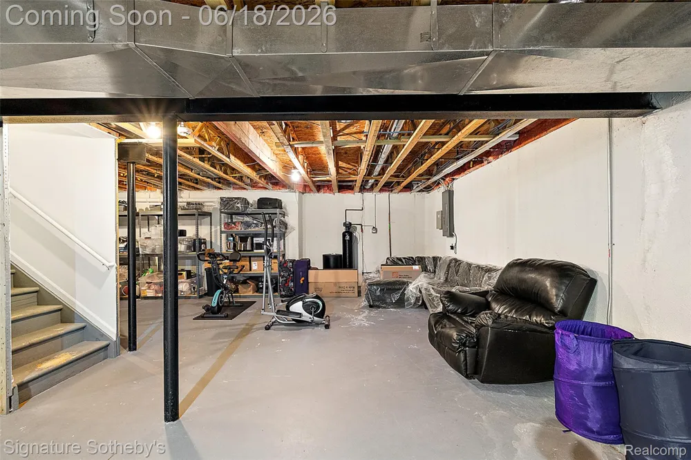 997 River Rock Drive Holly Township, MI 48442
