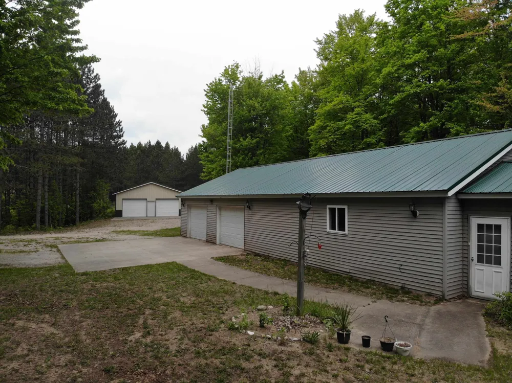 135 Montgomery Road Orange Township, MI 49680