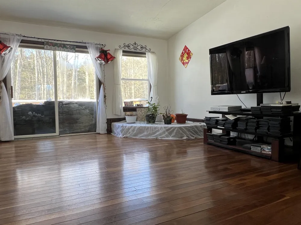 135 Montgomery Road Orange Township, MI 49680