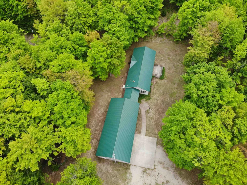 135 Montgomery Road Orange Township, MI 49680