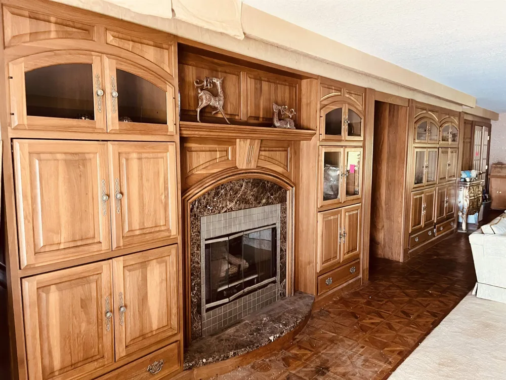 1084 Clubhouse Drive Broomfield Township, MI 48893