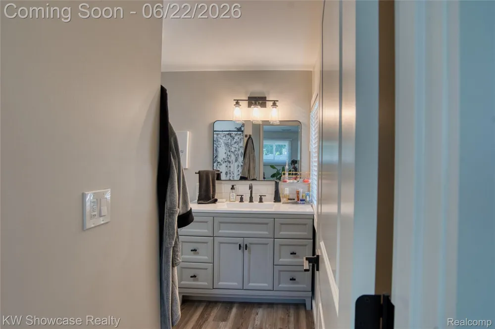 134 2nd Street Lapeer City, MI 48455