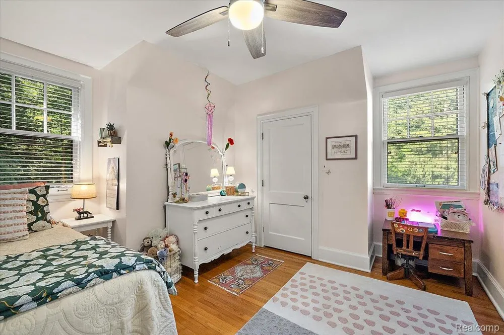 31505 Kennoway Court Beverly Hills Village, MI 48025
