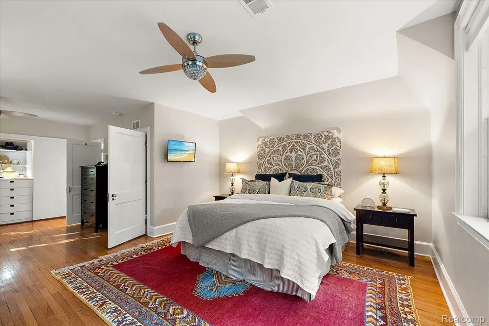 31505 Kennoway Court Beverly Hills Village, MI 48025