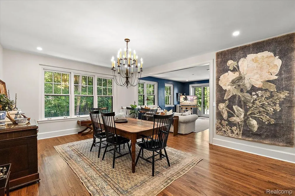 31505 Kennoway Court Beverly Hills Village, MI 48025