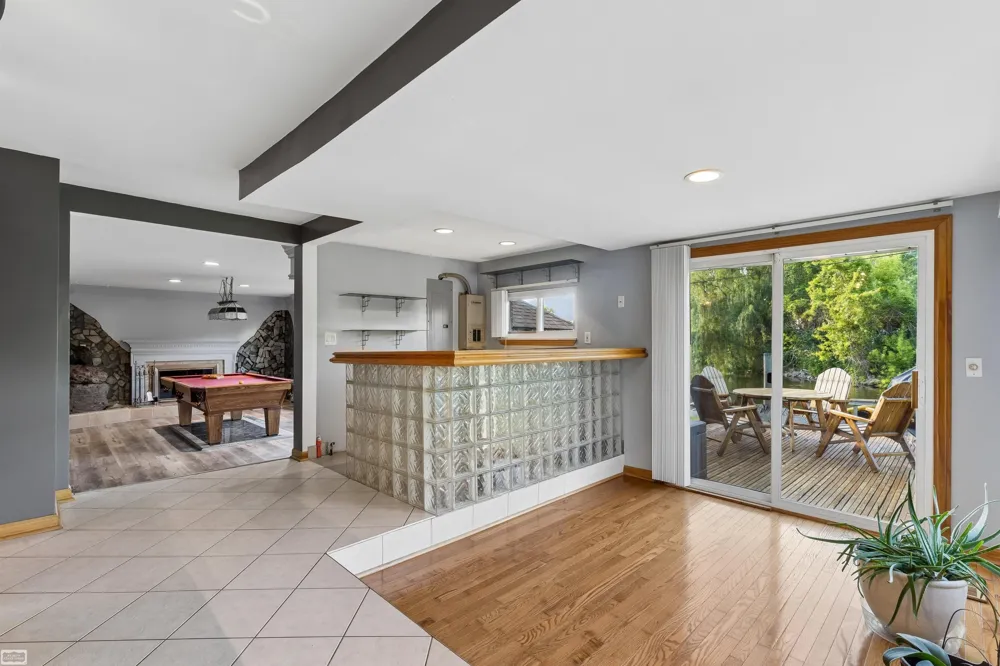 28697 South River Road Harrison Charter Township, MI 48045