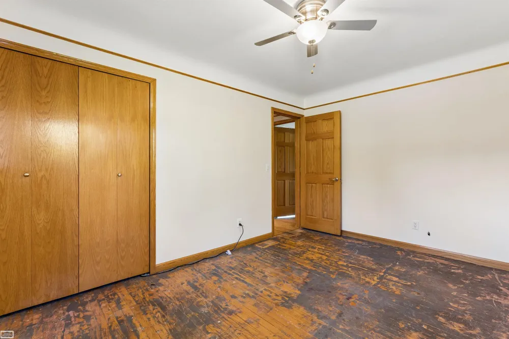 28697 South River Road Harrison Charter Township, MI 48045