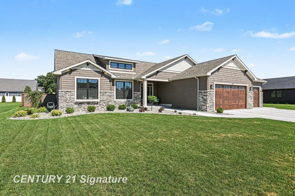 8836 Copper Court Tittabawassee Township, MI 48623